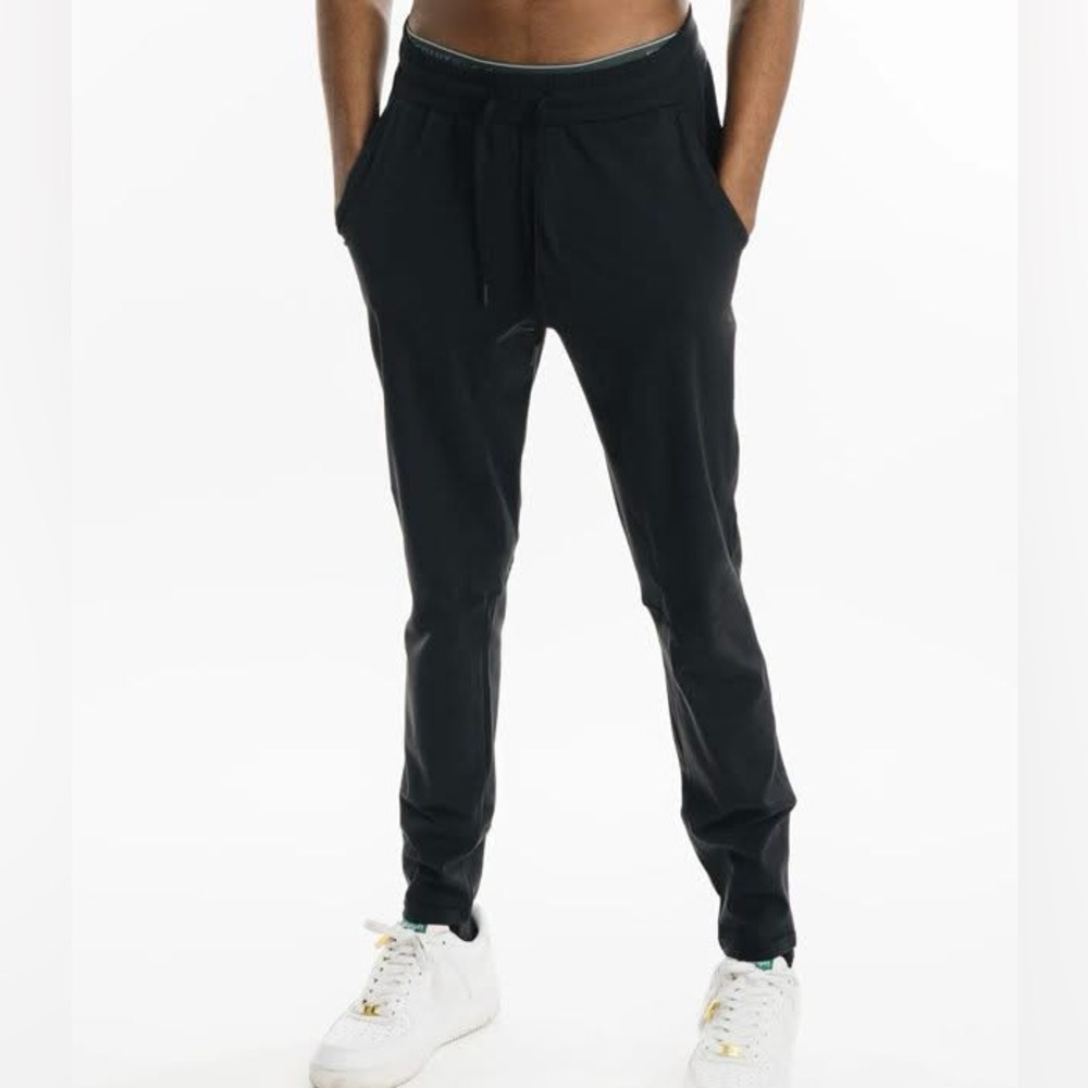 Men’s Black Active Pants 30” Medium ZYIA NWT 8530